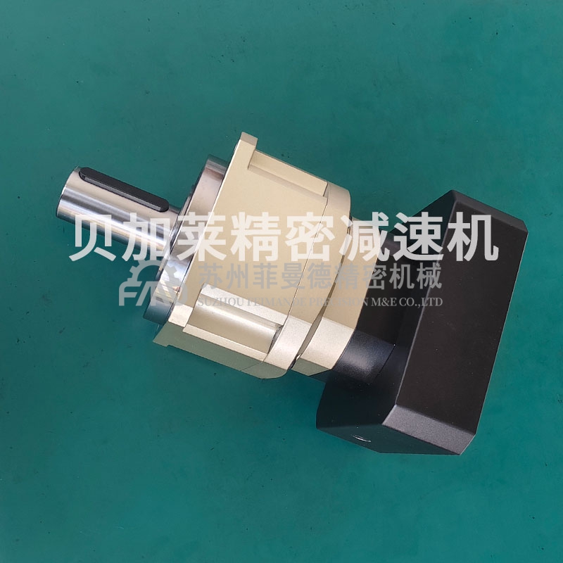 低背隙精密行星减速机